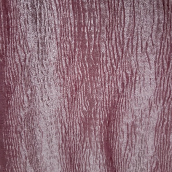 UO Kimmy Velvet High-Rise Pink Midi Skirt size XS - Picture 9 of 13